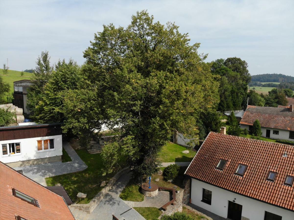 Statek Cesky Dvur Otel Postupice Dış mekan fotoğraf